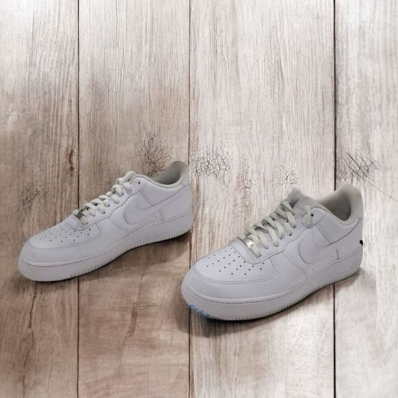 Nike Men’s Air Force 1 Move To Zero - Triple White W Size 13 - Picture 2 of 5